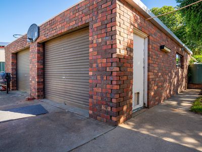 5 ANGUS AVENUE, Wodonga