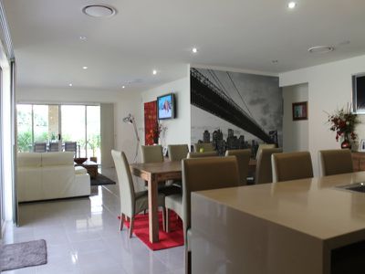 6 Redgum Court, Heathcote