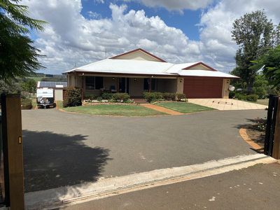 15 Sonaree Drive, Kingaroy