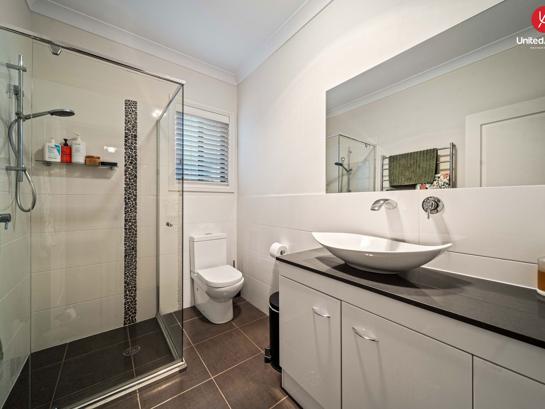 6 Corven Avenue, Elderslie