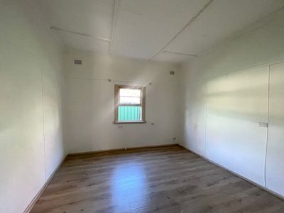 33B Algie Crescent, Kingswood