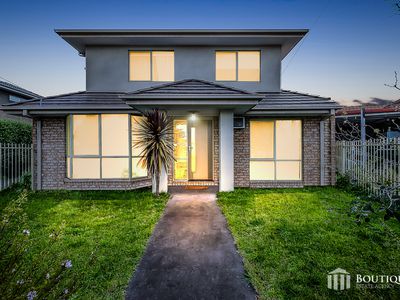 1 / 15 Hughes Crescent, Dandenong North