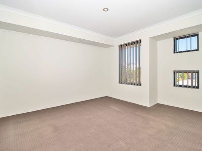 22 Whipbird Street , Baldivis