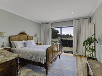 2271 Snow Road, Markwood