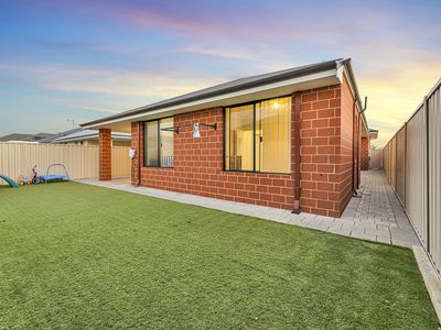 5 Airedale Place, Southern River