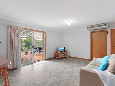 28 Leigh Crescent, Ulladulla