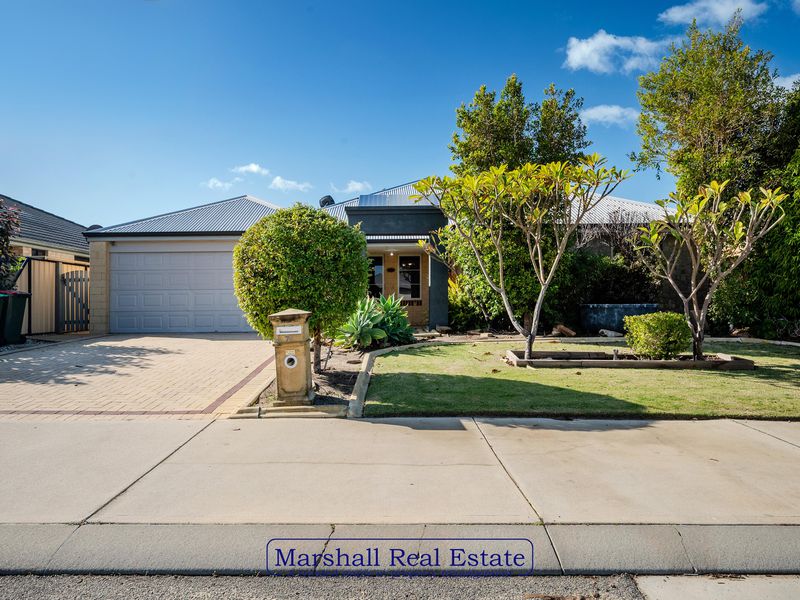 70 Harden Park Trail, Carramar