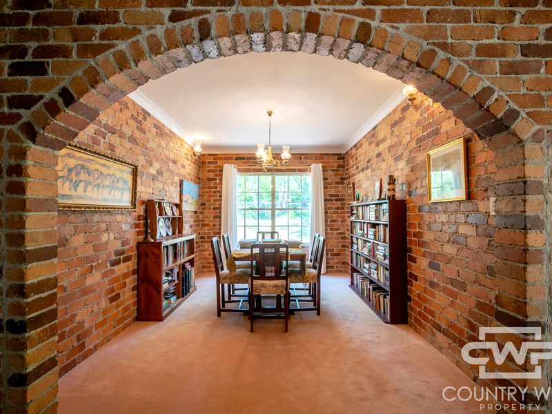 48 Cramsie Crescent, Glen Innes