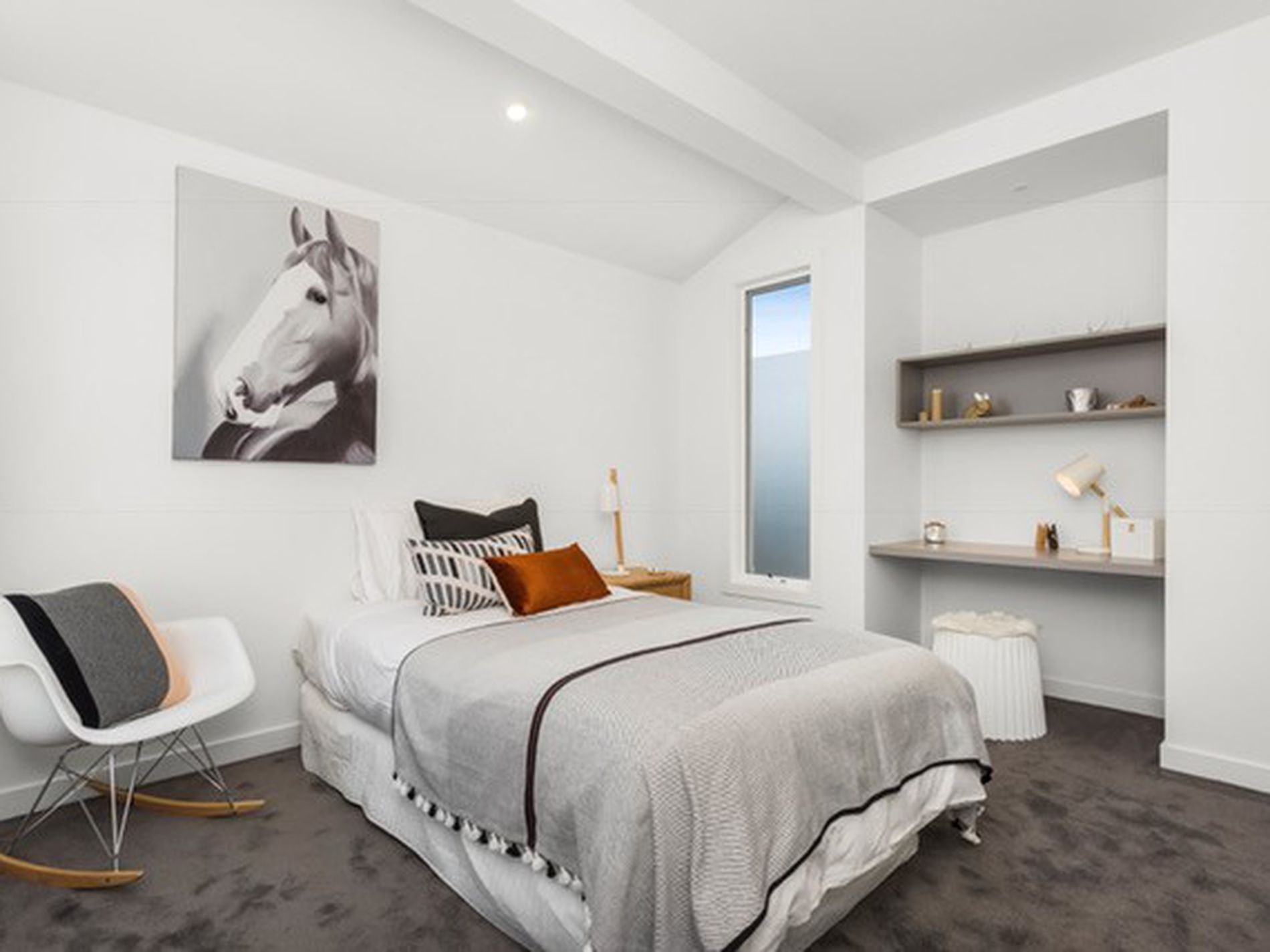 15A Tobruk Crescent, Williamstown