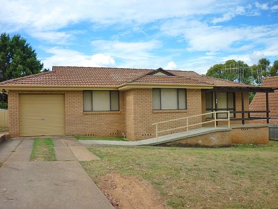 36 Polona Street, Blayney