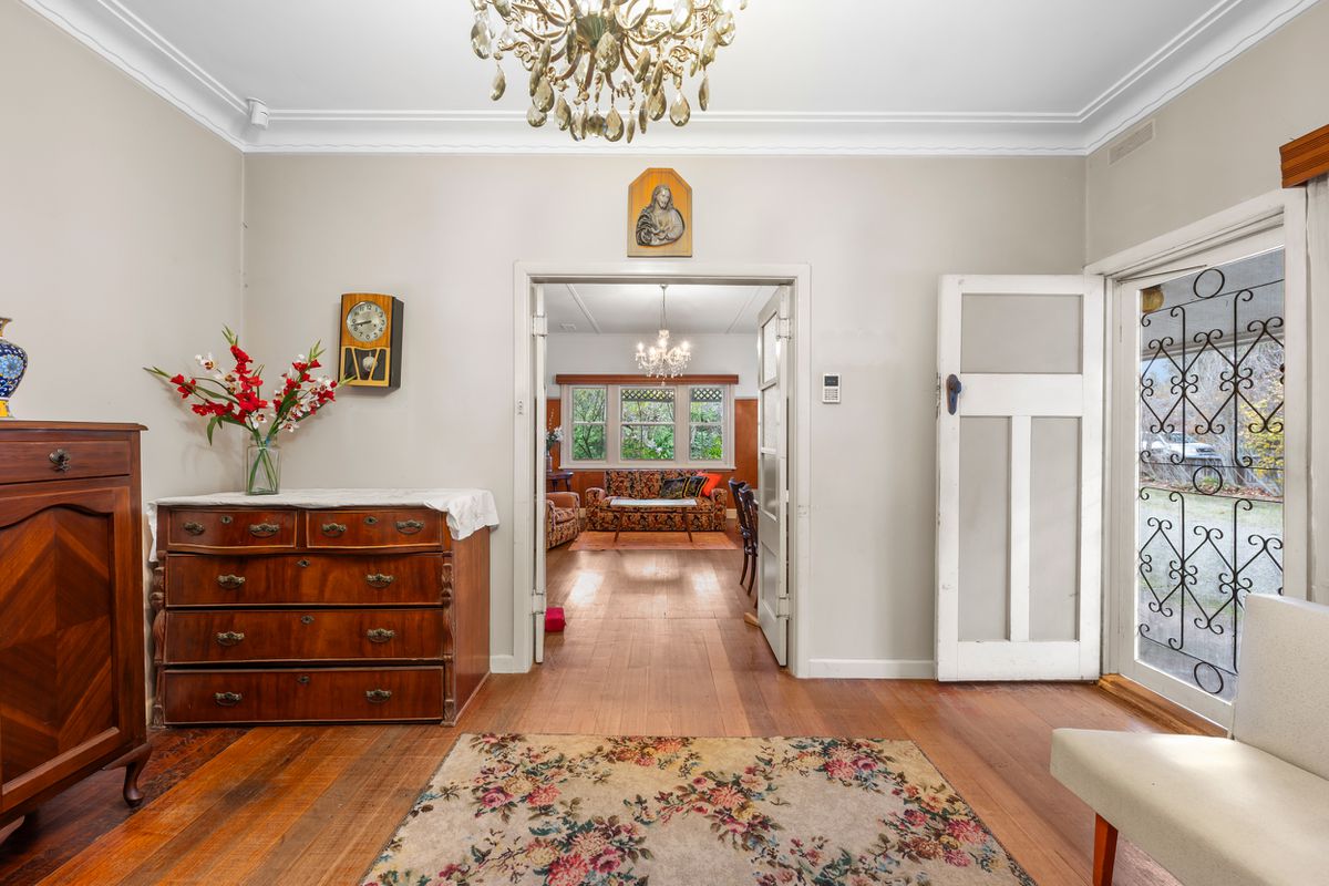 15-17 Ultimo Street, Mansfield