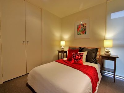 9 / 185 Auburn Road, Hawthorn East