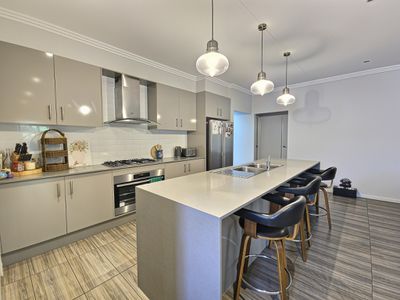 77 Summercloud Crescent, Vincentia
