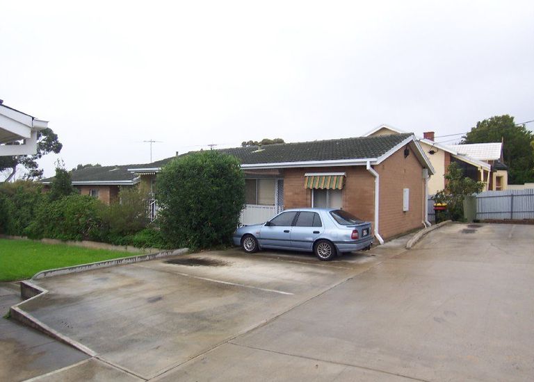 10 / 225 Seacombe Road, South Brighton