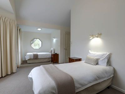 148 Main St, Montville
