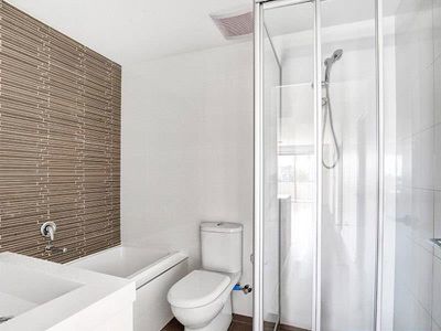 E405 / 81-86 Courallie Avenue, Homebush West