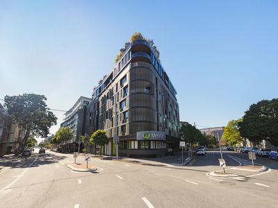 708 / 113 Commercial Road, Teneriffe