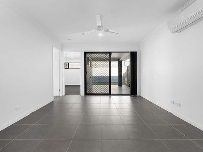 7 OSPREY STREET, Redbank Plains