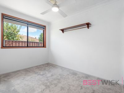 12 Bean Place, Llanarth