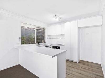 1 / 19 Teal Avenue, Paradise Point
