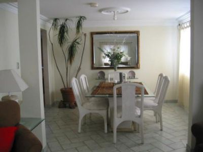 51 Mountview Ave, Beverly Hills