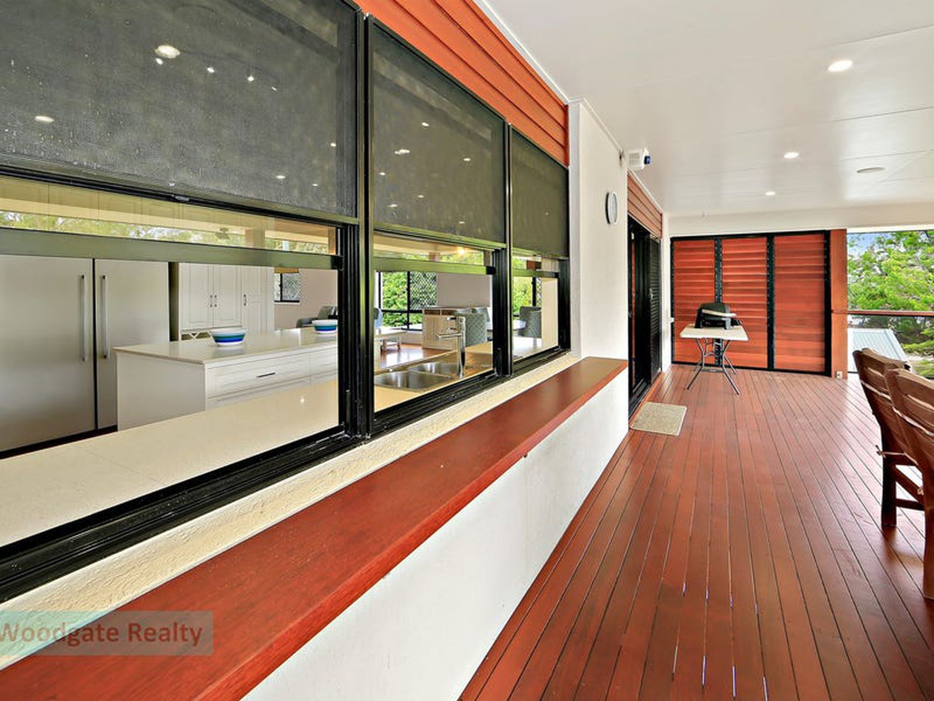 31 Esplanade, Woodgate