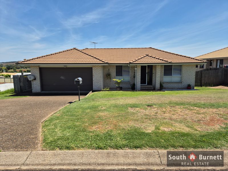 30 Banksia Drive, Kingaroy