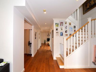 16 / 7 Toolondo Close, Caroline Springs