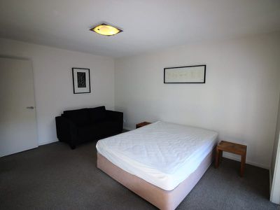 5B / 317 Moorabool Street, Geelong