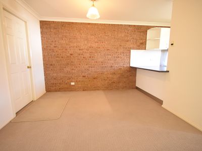 5 / 52  Birch Avenue, Dubbo