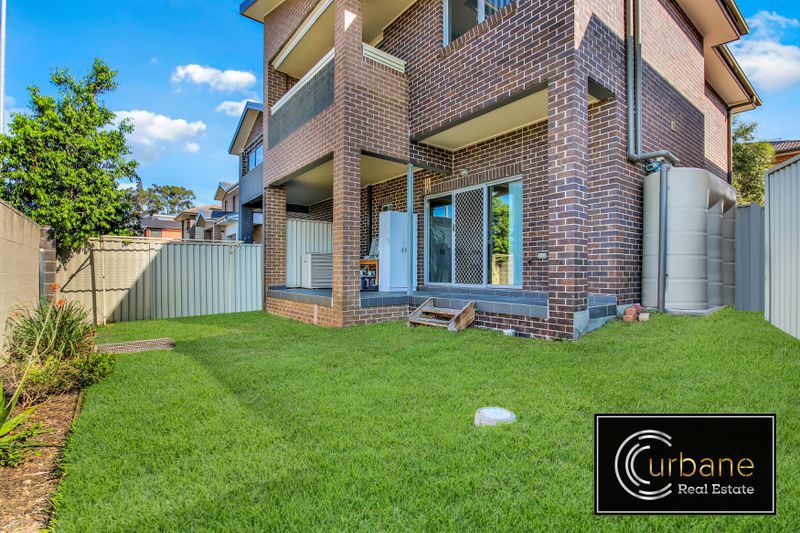 81 Vasanta Glade, Woodcroft