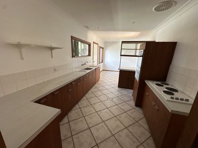 25 Goobang Street, Parkes