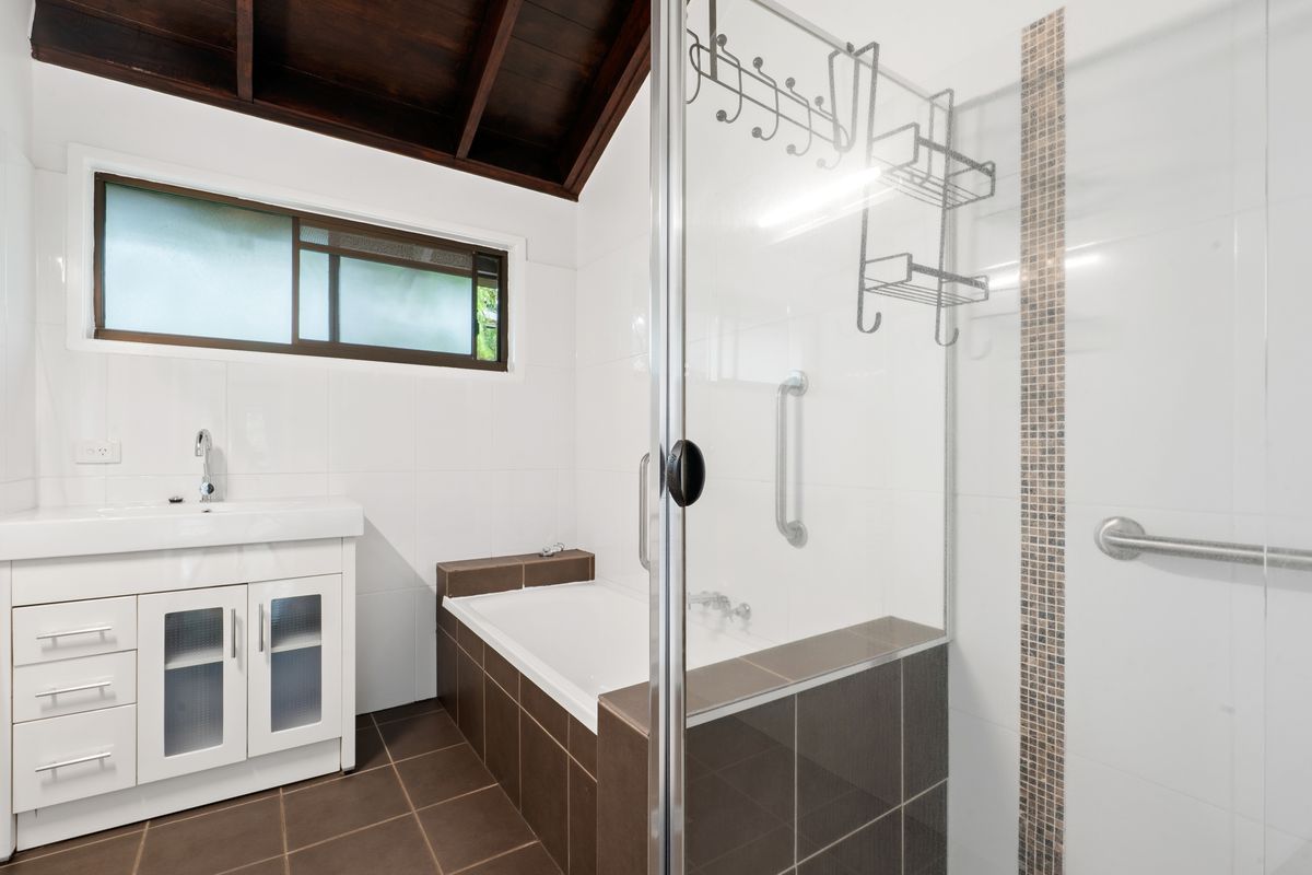 4 / 11 Orvieto Avenue, Mermaid Waters