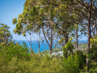 510 Sapphire Coast Drive, Tura Beach