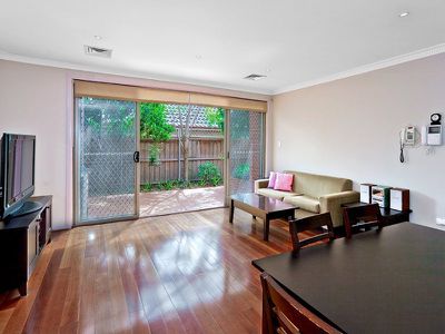 8 / 31 Mackenzie Street, Homebush