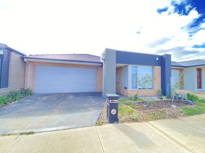 10 Cassata Road, Manor Lakes