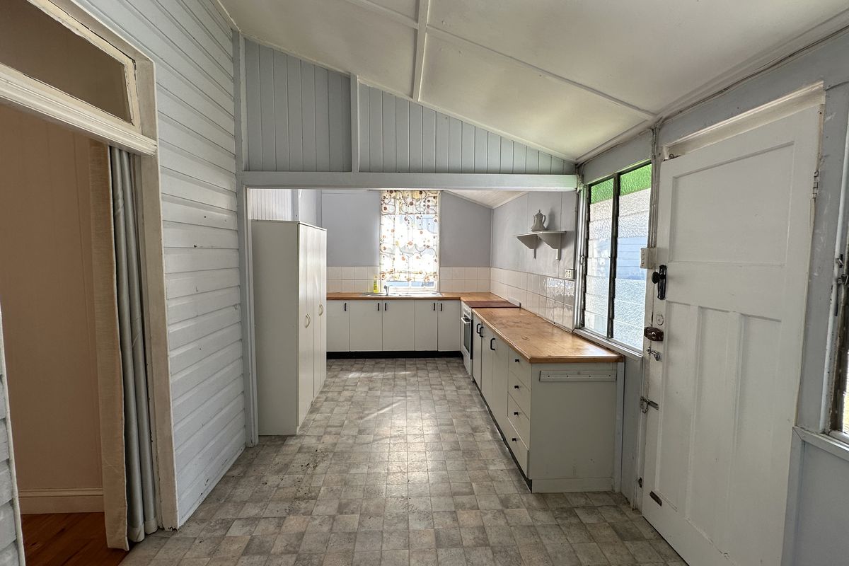 14 Morrissey St, Woolloongabba