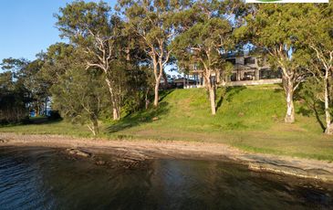 10 Omaru Place, Summerland Point