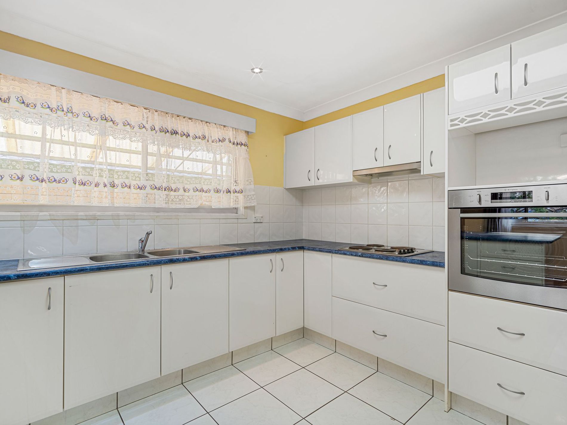 32 Sunbird Avenue, Paradise Point