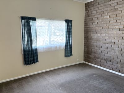 1 / 4 Sugden Street, Tocumwal