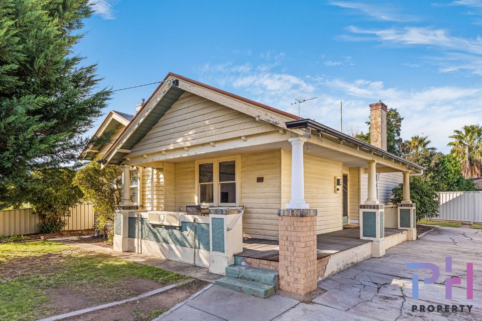 113 Sternberg Street, Kennington