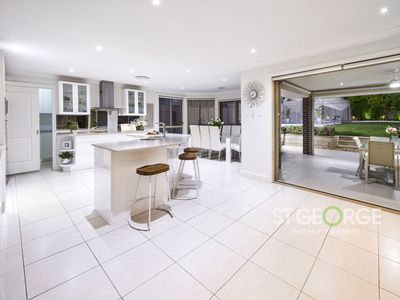 14 Rocklea Crescent, Sylvania