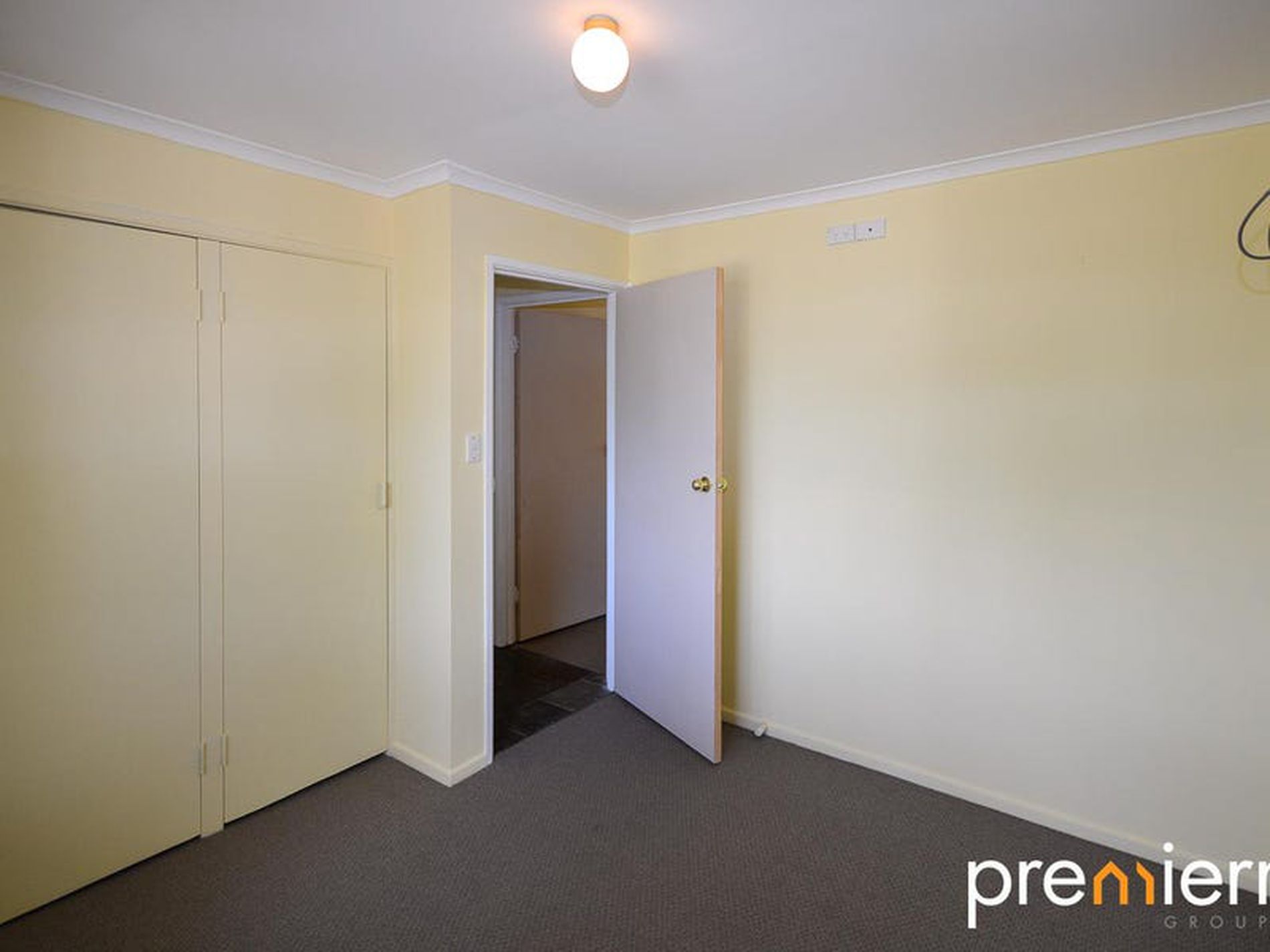 8B Philip Street, Redbank Plains