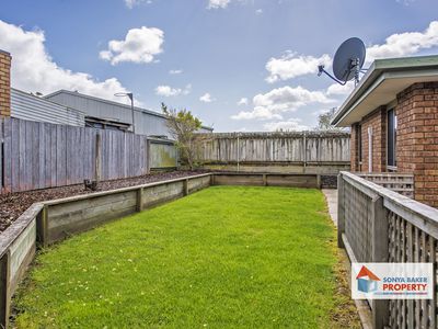 2 / 13 Jenner Street, Wynyard