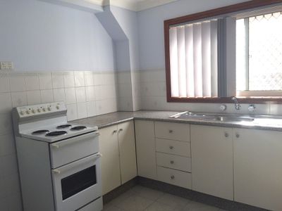 1 / 61 Minda Crescent, Balarang