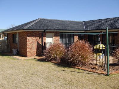 4 Lancaster Park Place, Dubbo