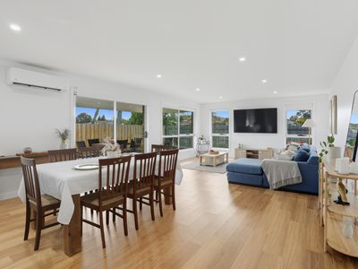 2 / 168 Agnes Street, George Town