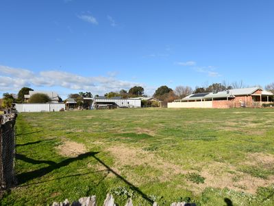 80 Ely Street, Oxley