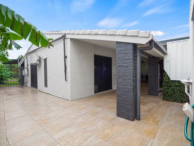 58 Lakes Crescent, Marrara