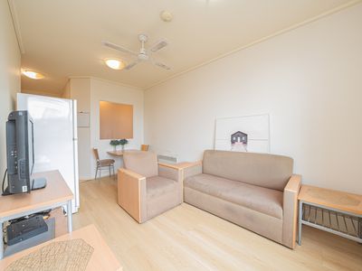 5409 / 570 Lygon Street, Carlton
